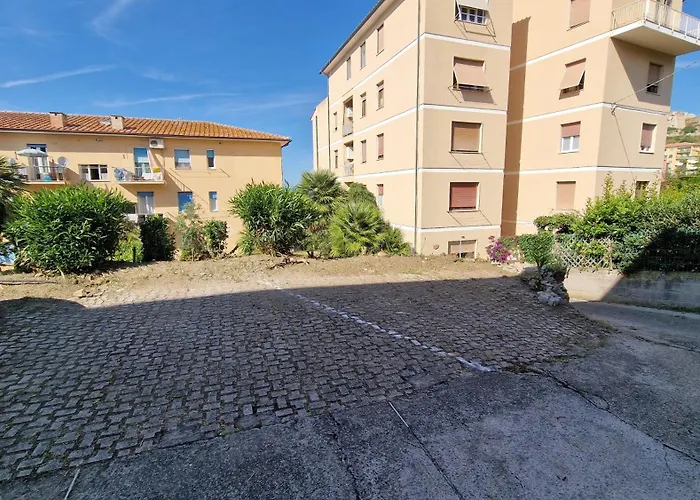 Le Ghiaie - *
